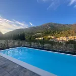 Villa D Cube *